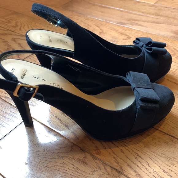 New Look Bow Front Black Suede Platform Wide Fit Heels - Picture 5 of 11
